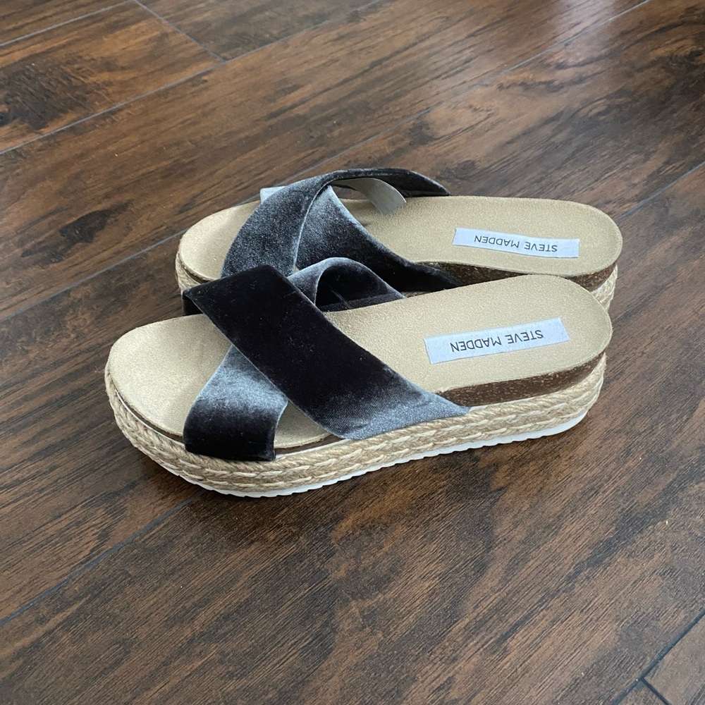 Steve Madden platform velvet sandals